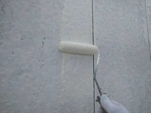 外壁 2回目下塗り