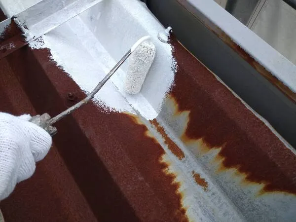 屋根 1回目下塗り